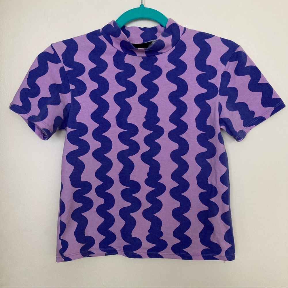 Nooworks mock neck in Squiggle